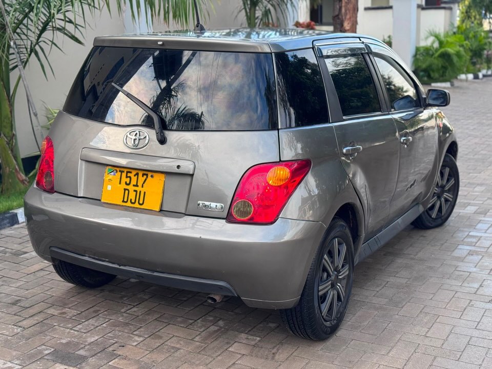 Price Of Toyota IST 2005 for Sale in Tanzania