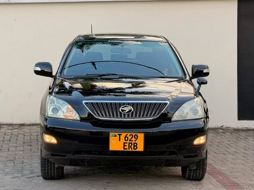 Price Toyota Harrier 2006 for Sale in Dar es Salaam