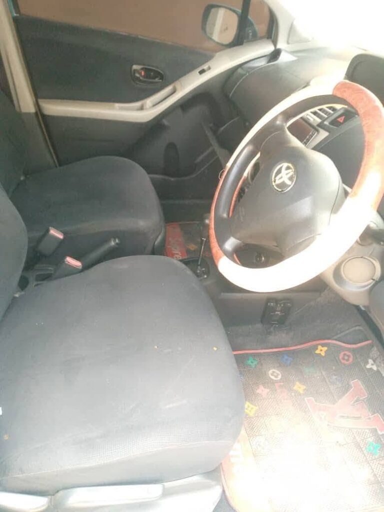 Toyota Vitz 2008 for Sale in Dar es Salaam