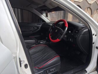 Bei Ya Toyota Crown 2005 Sokoni Dar es Salaam Tanzania