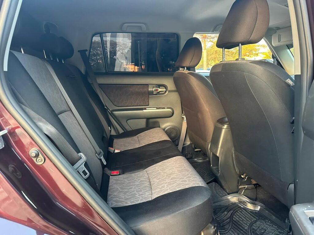 Buy Toyota Rumion 2010 for Sale in Dar es Salaam