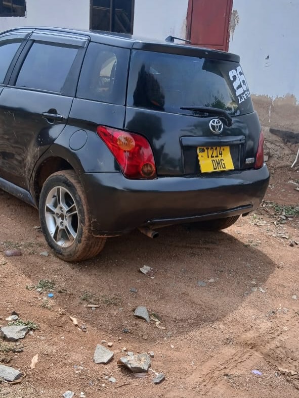 Buy Toyota IST 2005 for Sale in Dar es Salaam