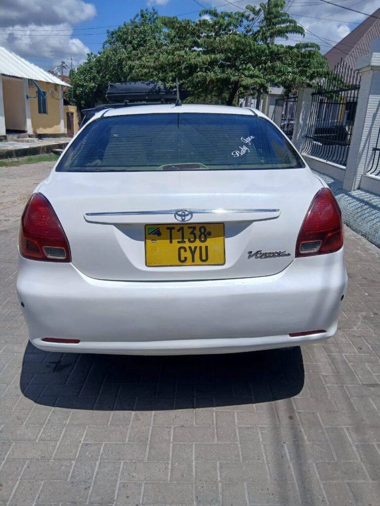 Price Toyota Verosa 2003 for Sale in Dar es Salaam
