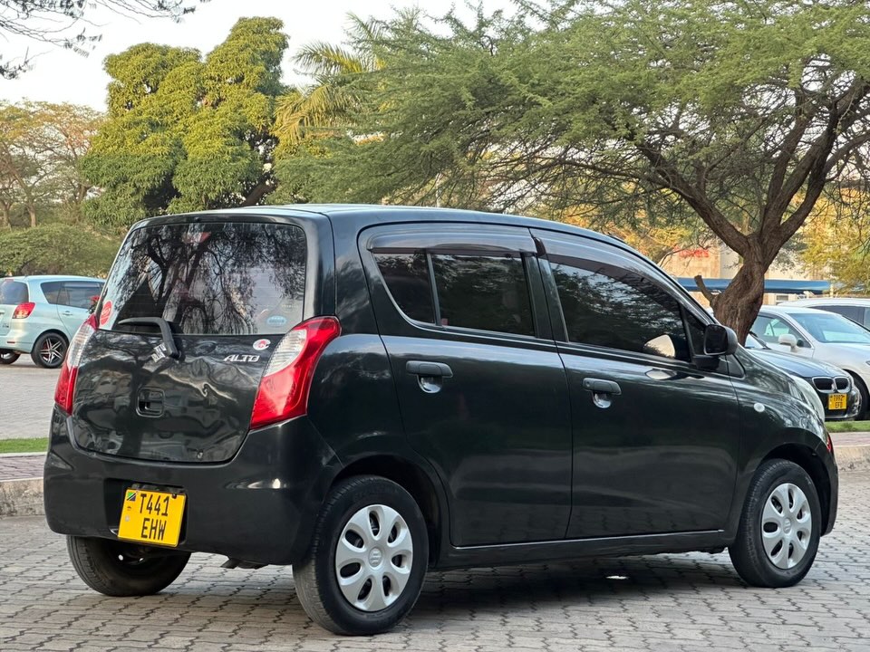 Suzuki Alto 2007 Inauzwa Dar es Salaam Tanzania