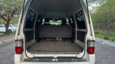 Mazda Bongo bei poa sokoni Dar es Salaam Tanzania