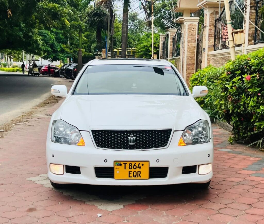 Price Of Toyota Crown 2008 for Sale in Tanzania