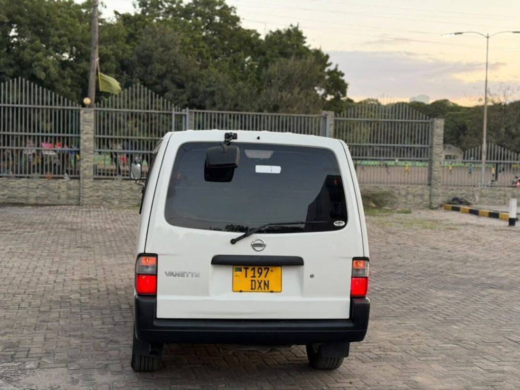 Price Nissan Vanette 1998 for Sale in Dar es Salaam