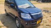 Magari Noah 2005 lipo Mwanza