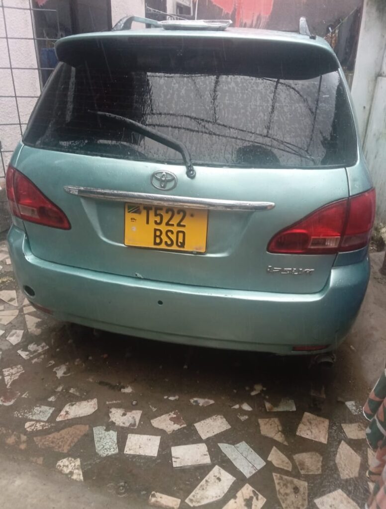 Price Of Toyota Ipsum 2005 for Sale in Tanzania