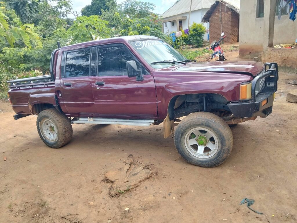 Buy Toyota Hilux 1990 for Sale in Tanga