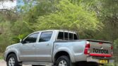 Toyota Hilux bei poa sokoni Dar es Salaam Tanzania