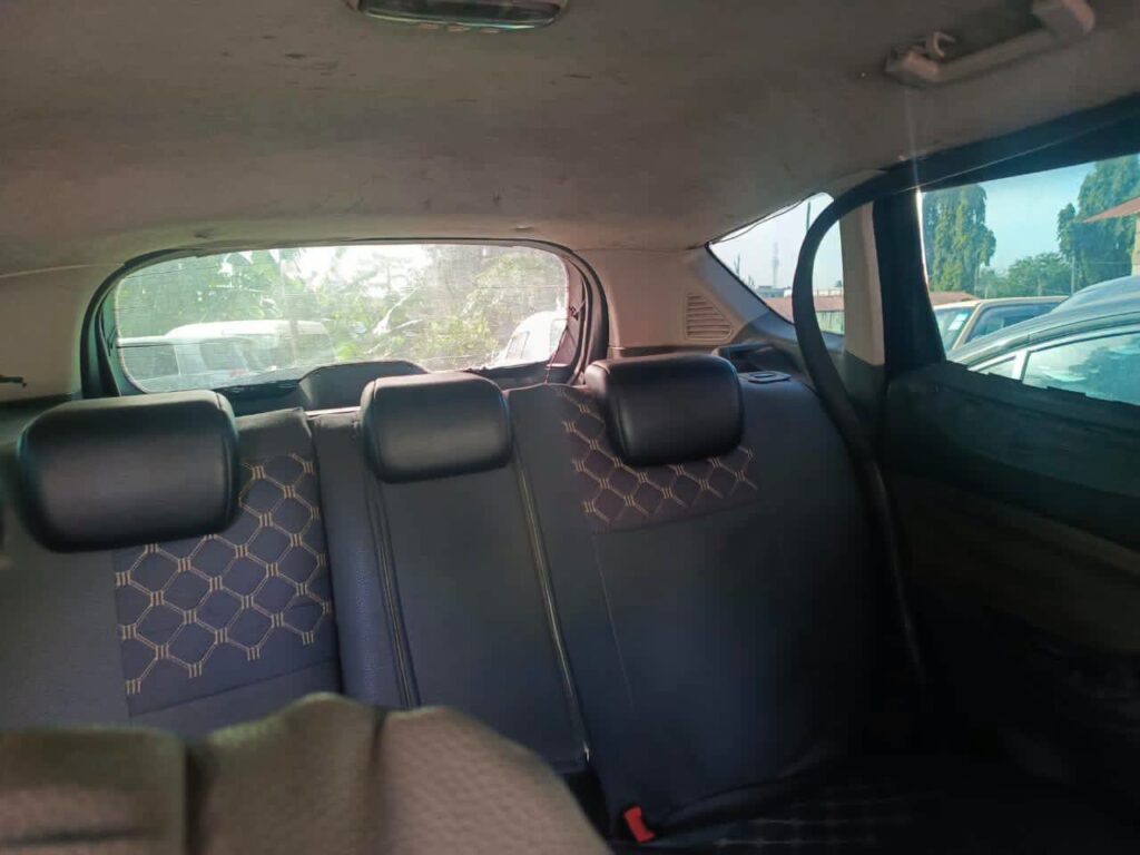 Ford Kuga bei poa sokoni Dar es Salaam Tanzania