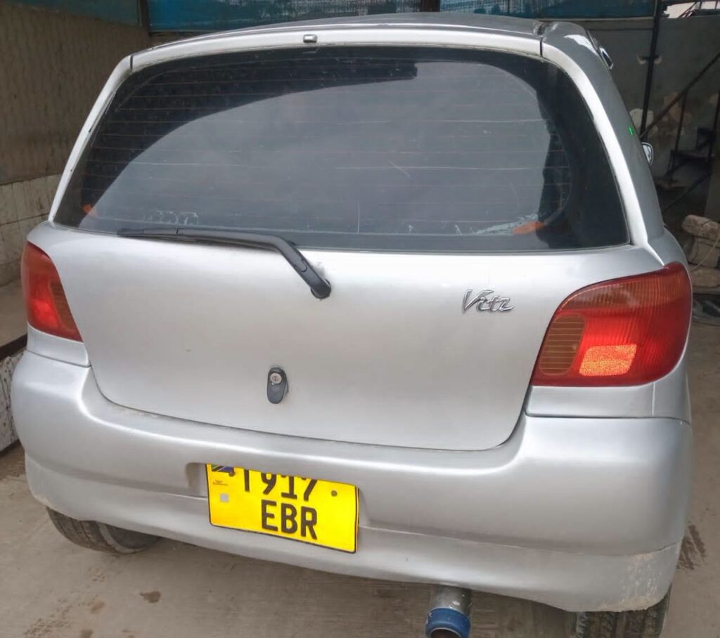 Price Toyota Vitz 2003 for Sale in Dar es Salaam
