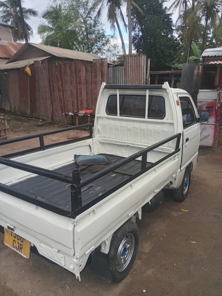 Suzuki Carry 2000 for Sale in Dar es Salaam