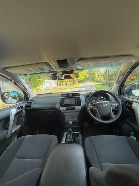 Magari Used Toyota Land Cruiser Prado 2020 Dar es Salaam Tanzania