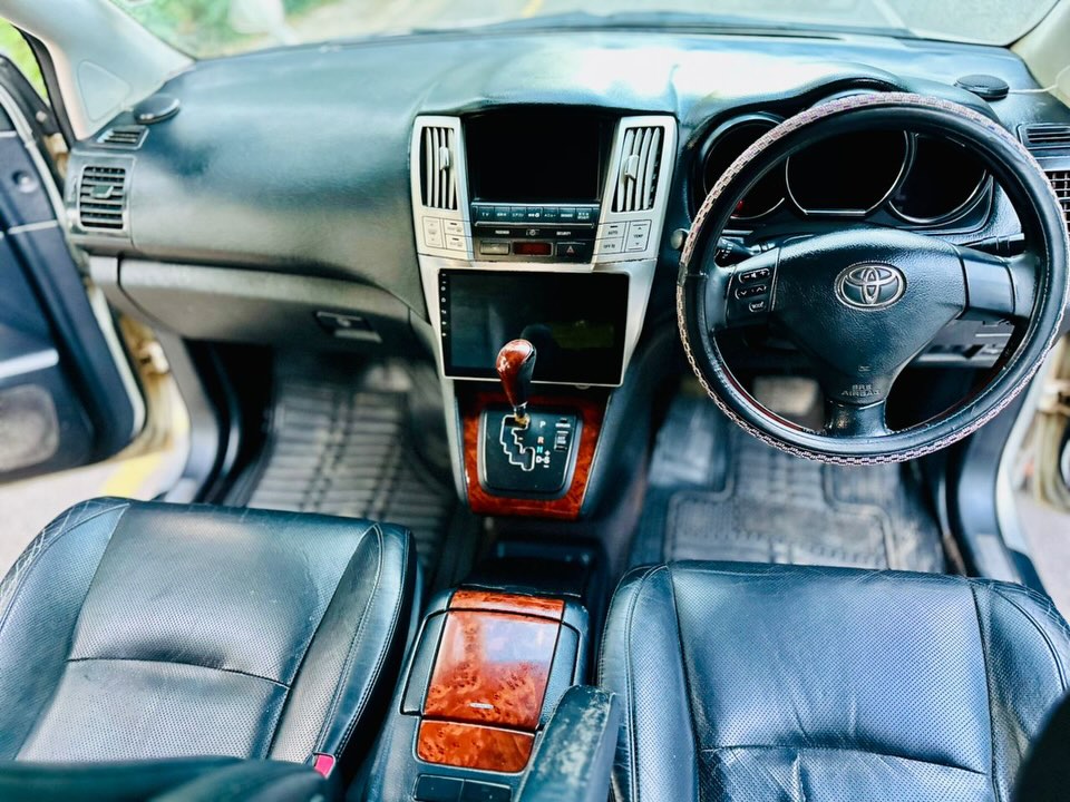 Bei ya Toyota Harrier 2004 Sokoni Mwanza Tanzania