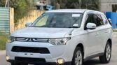 Mitsubishi Outlander bei poa sokoni Dar es Salaam Tanzania