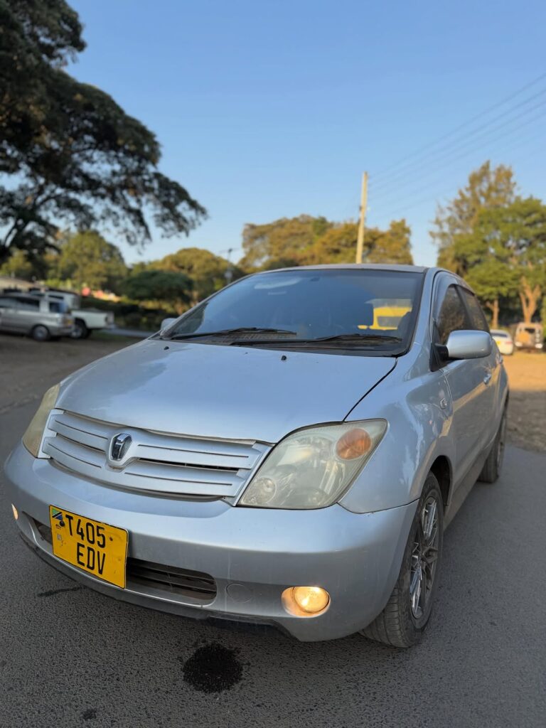 Buy Toyota IST 2005 for Sale in Arusha