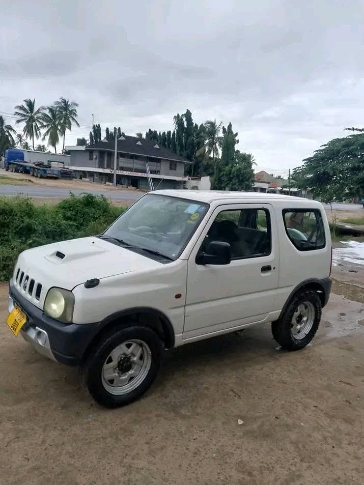 Price Suzuki Jimny 2005 for Sale in Dodoma