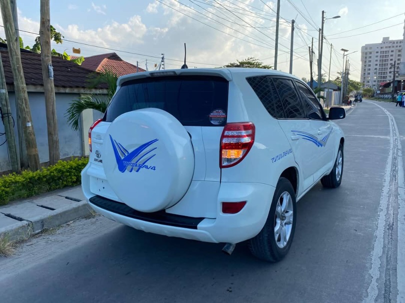 Magari Used Toyota Rav4 2008 Dar es Salaam Tanzania