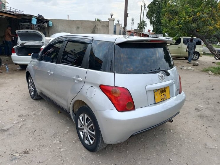Toyota IST 2005 for Sale in Dar es Salaam