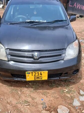 Bei Ya Toyota IST 2005 Sokoni Dar es Salaam Tanzania