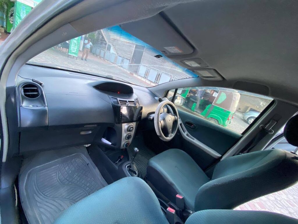 Toyota Vitz 2008 for Sale in Dar es Salaam