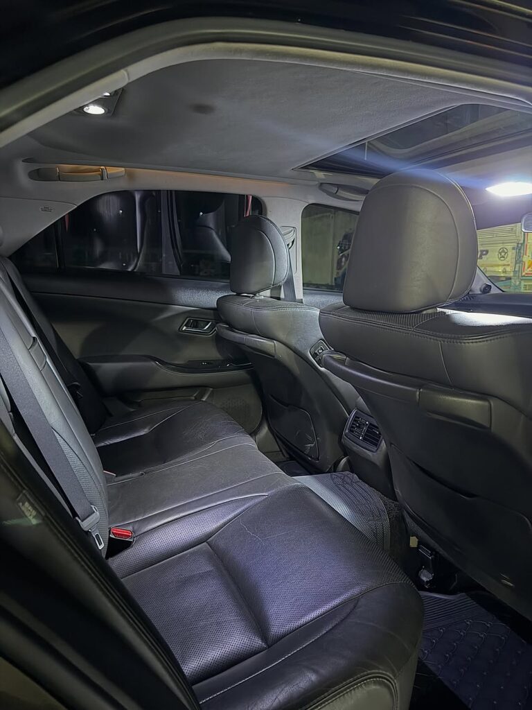 Price Toyota Crown 2009 for Sale in Dar es Salaam