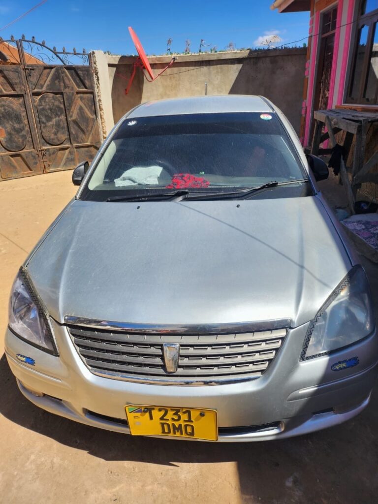 Magari Sokoni Toyota Premio ya Bei Poa 2005