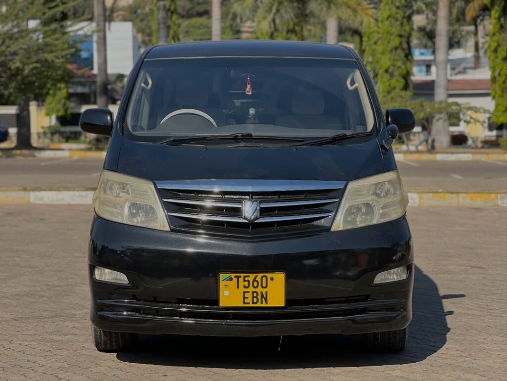 Magari Alphard 2005 lipo Mwanza