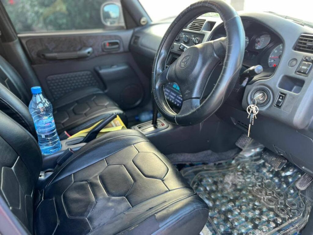 Price Toyota Rav4 1999 for Sale in Dar es Salaam