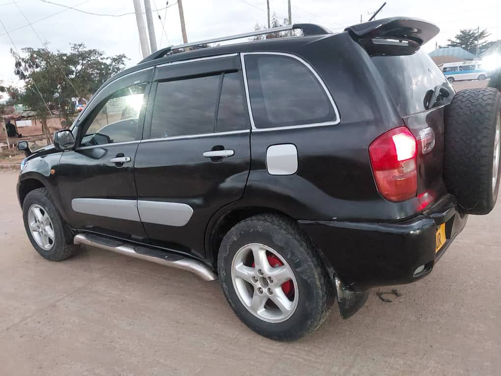 Magari Used Toyota Rav4 2003 Morogoro Tanzania