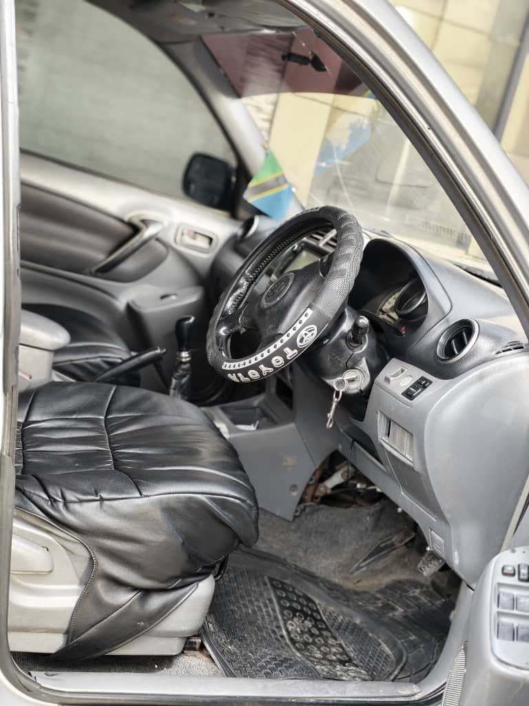 Price Of Toyota Rav4 2003 for Sale in Tanzania