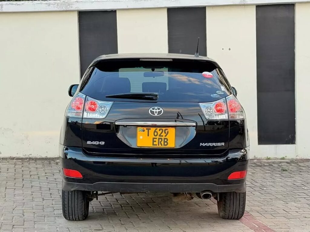Price Of Toyota Harrier 2006 for Sale in Tanzania