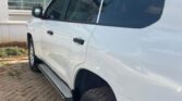 Magari Sokoni Toyota Land Cruiser V8 ya Bei Poa 2018