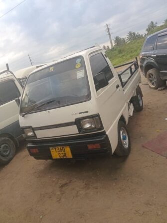 Bei Ya Suzuki Carry 2000 Sokoni Dar es Salaam Tanzania
