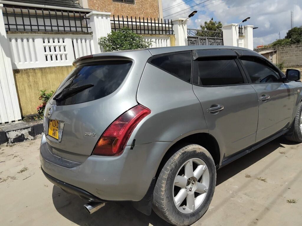 Price Nissan Murano 2005 for Sale in Dar es Salaam