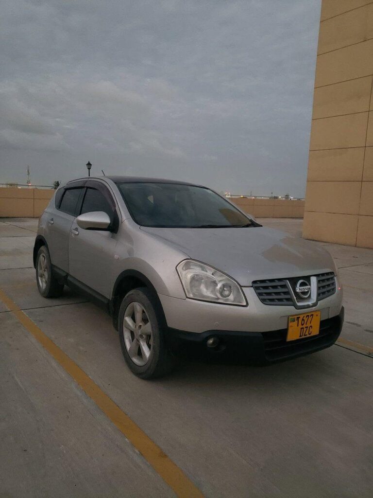 Magari Dualis 2008 lipo Dar es Salaam