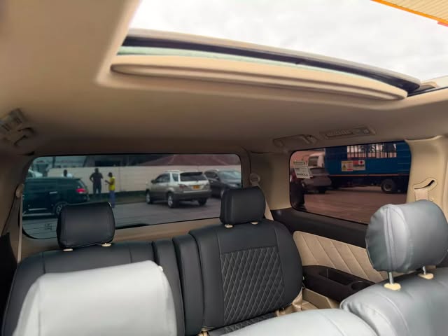 Bei ya Toyota Alphard 2005 Sokoni Dar es Salaam Tanzania
