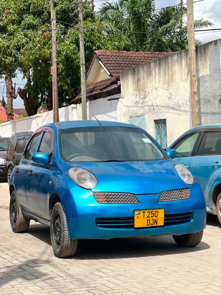 Buy Nissan March 2006 for Sale in Njombe