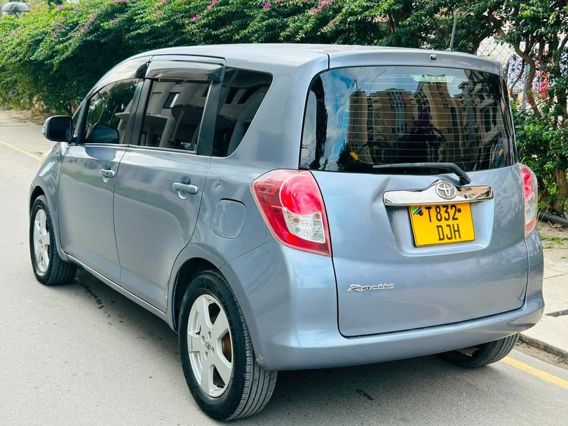 Toyota Ractis 2008 Inauzwa Dar es Salaam Tanzania