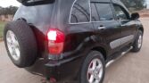 Toyota Rav4 bei poa sokoni Morogoro Tanzania