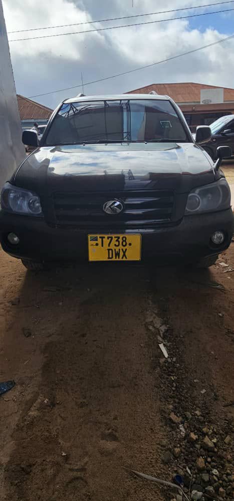 Magari Sokoni Toyota Kluger ya Bei Poa 2003