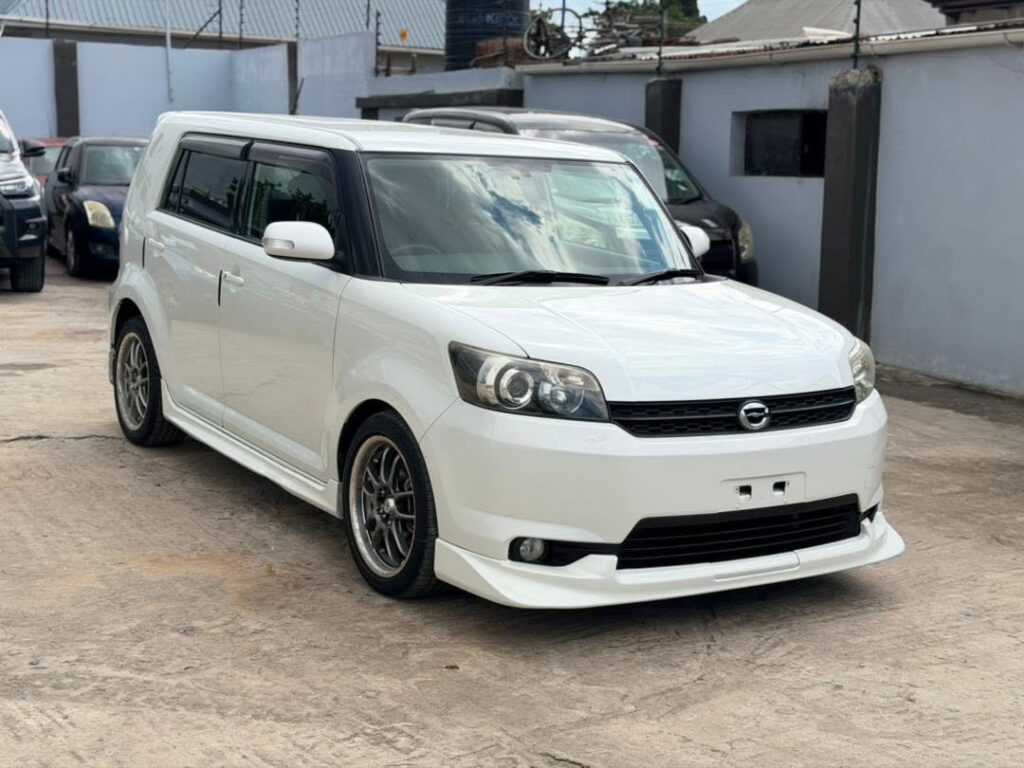 Price Of Toyota Rumion 2011 for Sale in Tanzania