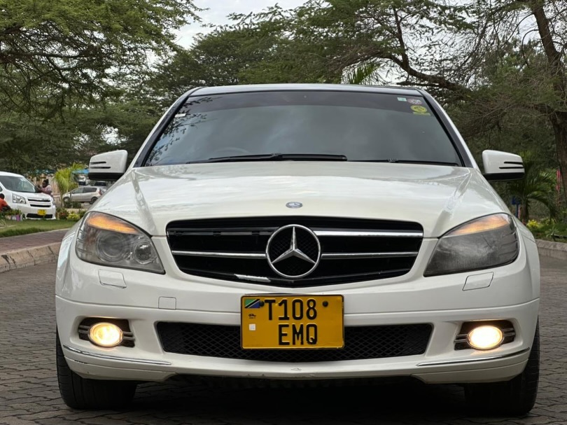 Magari Used Benz C-Class 2010 Dar es Salaam Tanzania
