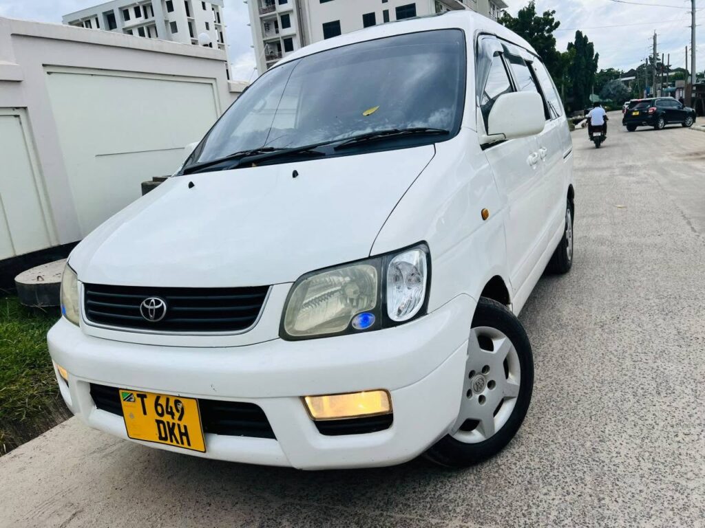 Magari Used Toyota Noah 1998 Dar es Salaam Tanzania