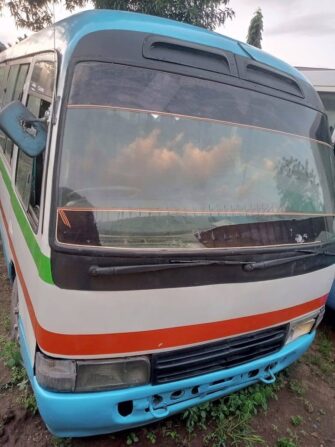 Bei Ya Toyota Coaster 1990 Sokoni Dar es Salaam Tanzania