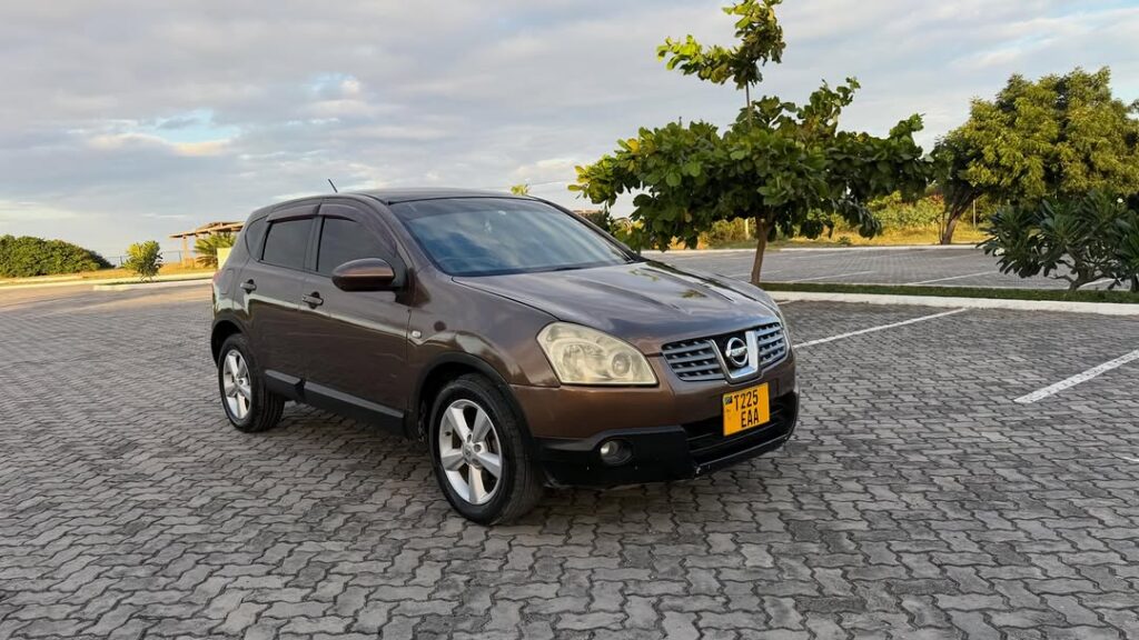 Magari Dualis 2007 lipo Dar es Salaam