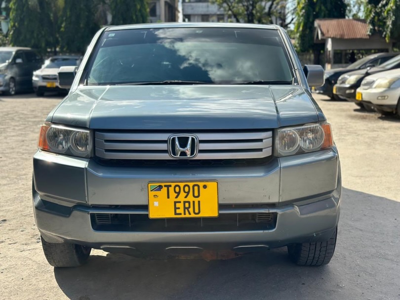 Magari Used Honda Crossroad 2007 Dar es Salaam Tanzania