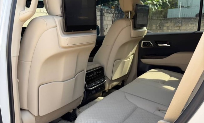 Price Toyota Land Cruiser 300 Series 2023 for Sale in Dar es Salaam